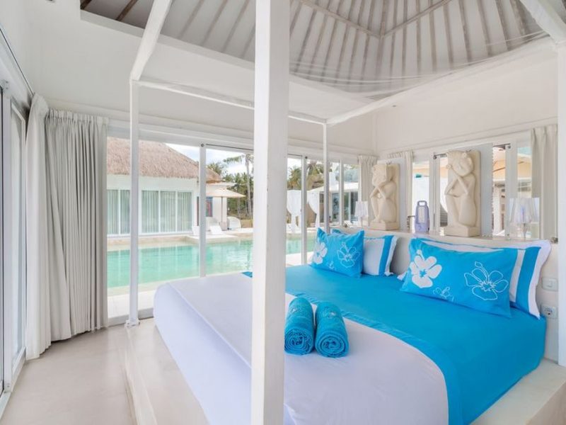 beach-bungalow-bali-villa-gili-beach (2)